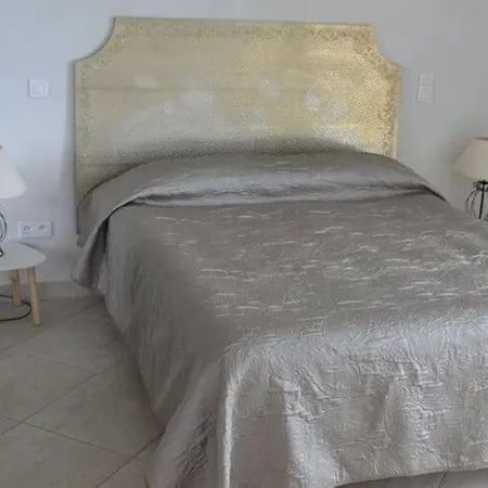 Attractive Holiday With Private Pool, Solenzara 別荘